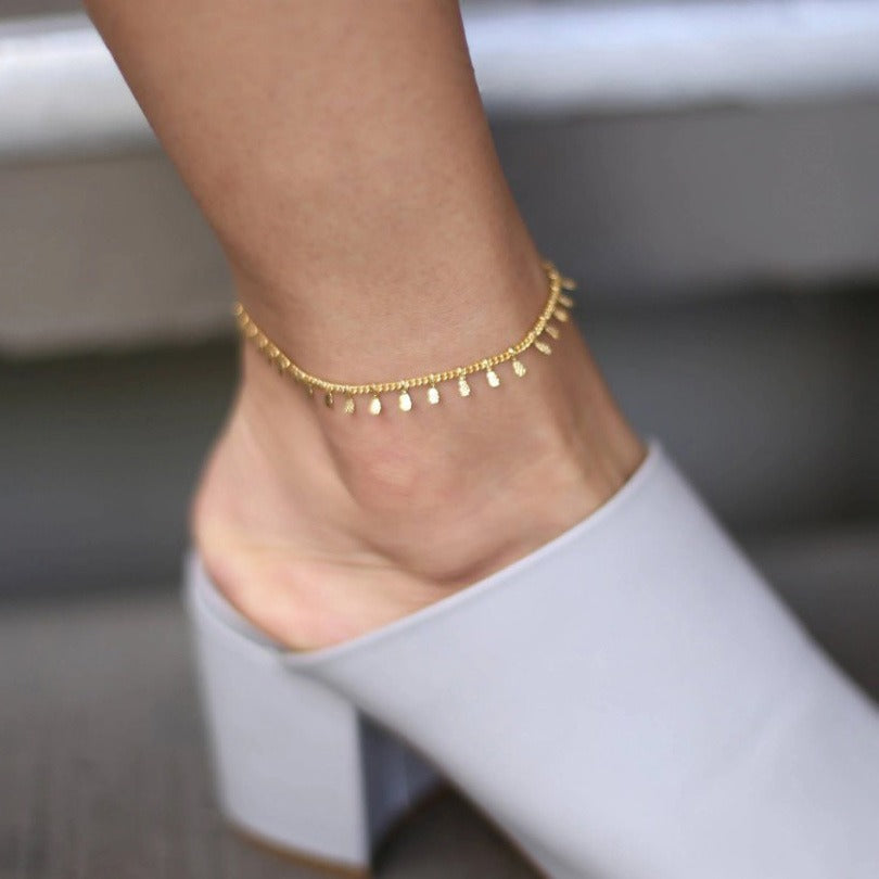 Summer Beach Gold Fashionable Women's Footwear Jewelry Simple Copper Handmade Embossed Pendant Feet Chain
