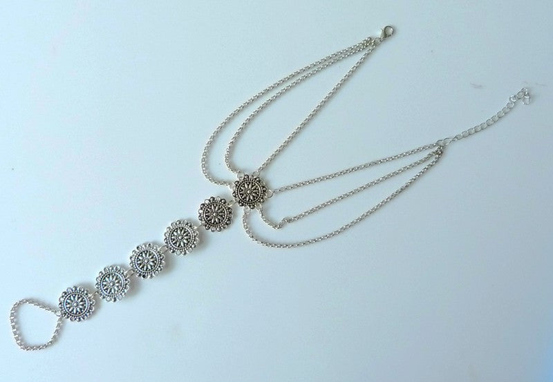 New Footwear Fashion Trendy Simple Metal Texture Carved Disc Beach Tassel Anklet